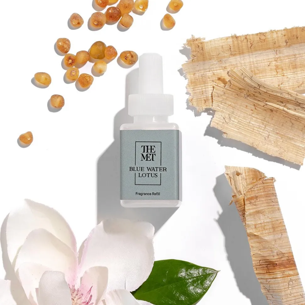 The Metropolitan Museum of Art Decorative Accents*Pura Blue Water Lotus And Egyptian Sandalwood Fragrance Set With Diffuser